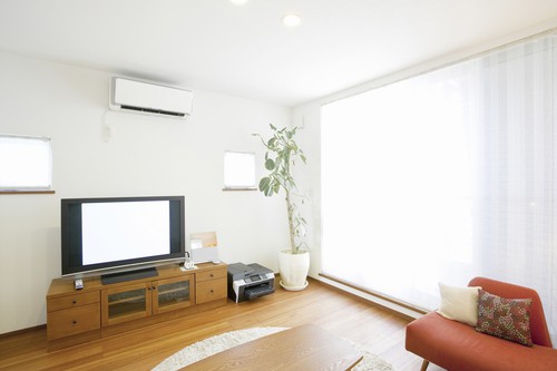 6 Ways To Keep Your Room Cool Without Air Conditioning