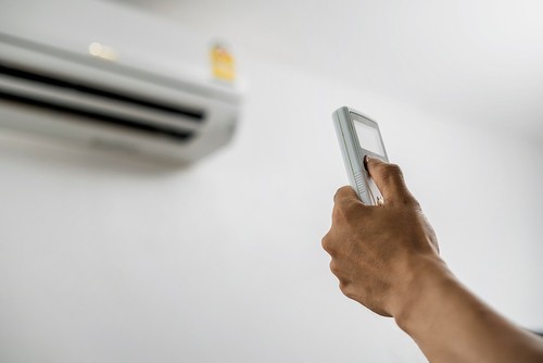 Signs Your Air Conditioner Needs an Overhaul